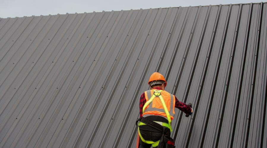 Professional metal roof installation services in Santa Fe Springs, CA
